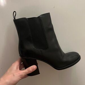 COLE HAAN BOOTS | 7.5 Women’s